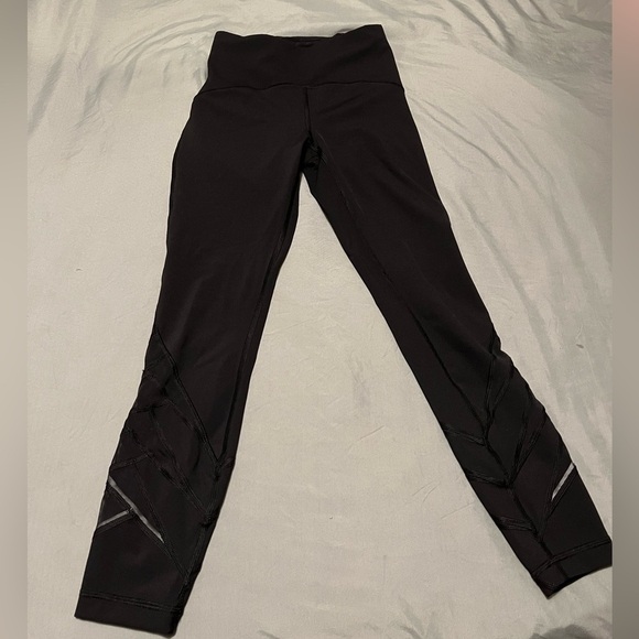Lululemon Motionful 7/8 Tight 25" - Picture 4 of 10